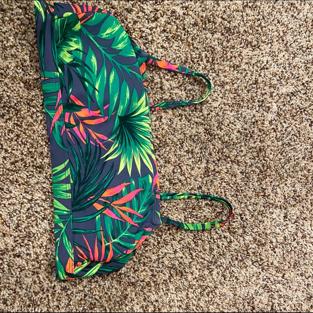Bikini top